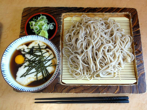 冷しとろろそば 400円