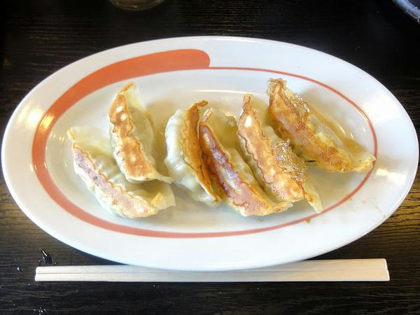 海老と春筍の塩らーめんギョーザセットの餃子