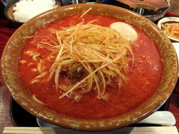 激辛みそ（中華太麺） 840円 ＋ 半熟煮玉子 105円
