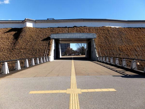 土塁に空いた風穴