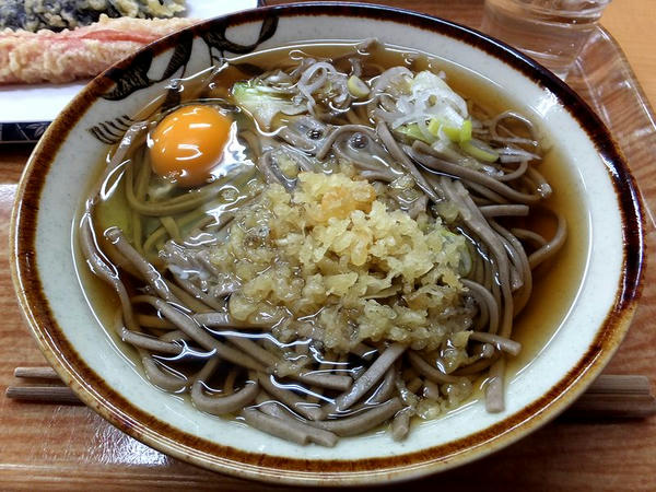 月見そば 340円