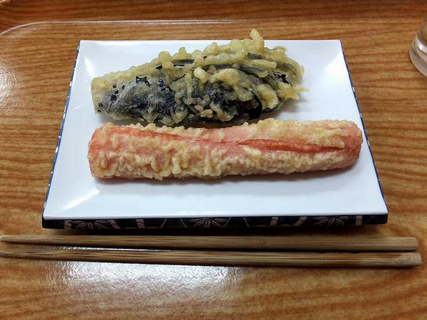 魚肉ソーセージ天 80円 と なす天 80円