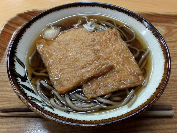 きつねそば 370円