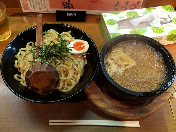 濃厚つけ麺（並盛） 830円