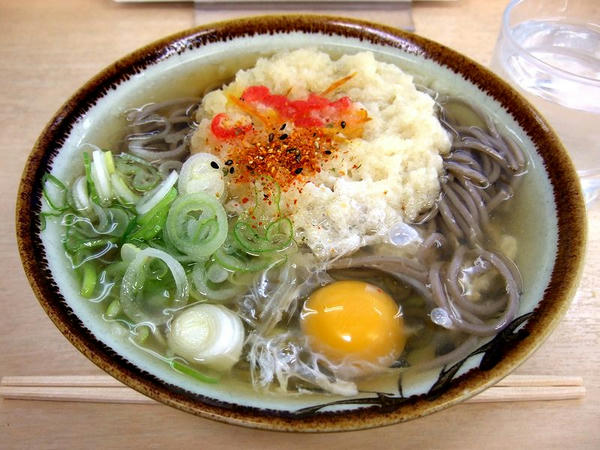天玉そば 470円