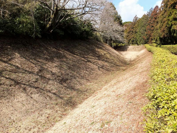 三ノ丸堀