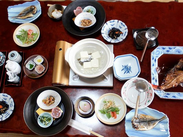 宿の朝食の一部