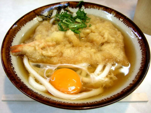 スタミナうどん 330円
