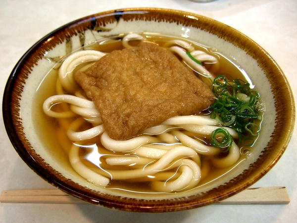 きつねうどん 240円