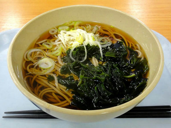 かけそば 480円