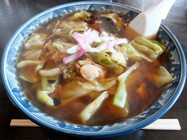 スープ入焼きそば 700円