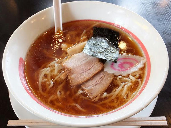 極旨醤油らーめん 409円