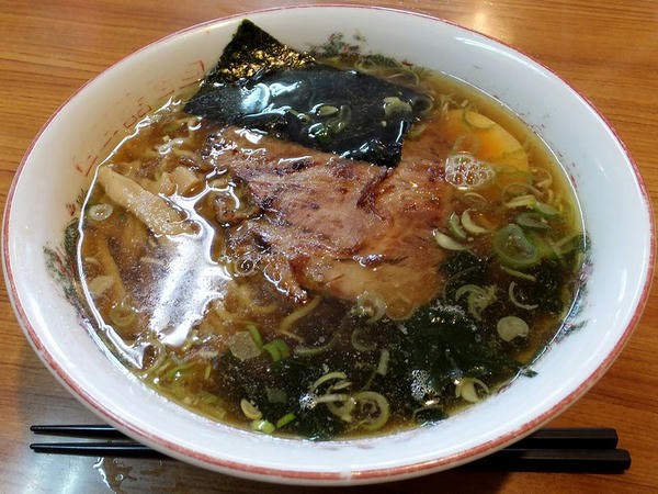 武蔵醤油ラーメン 650円【税抜】