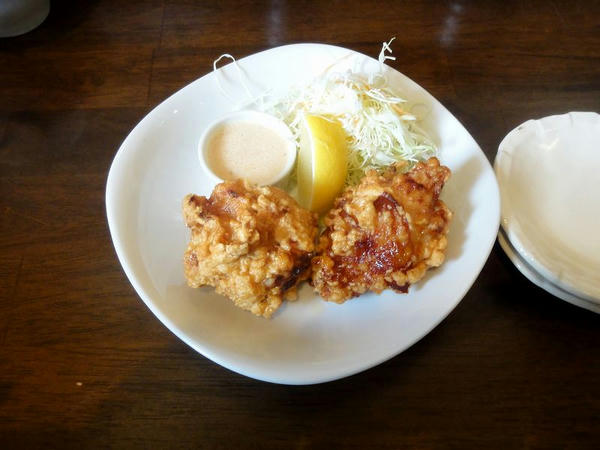 ふうふう亭の唐揚げランチ 270円 の唐揚げ