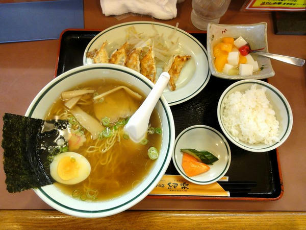 ラーメンランチ（醤油味） 780円