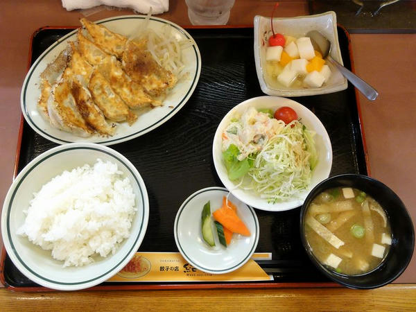 餃子ランチ（10コ） 780円