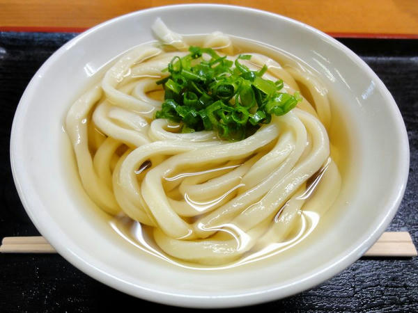 かけうどん（小・ひやあつ） 250円