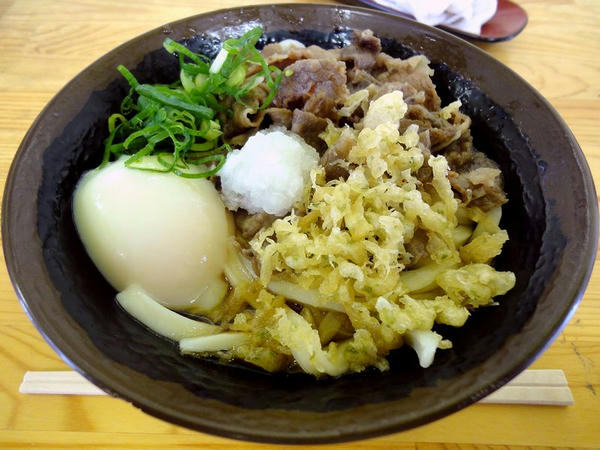 肉ぶっかけ（小・冷） 250円 ＋ 温泉たまご 60円