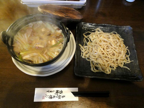 もつきのこつけ麺〆のライス付き（鉄鍋） 800円