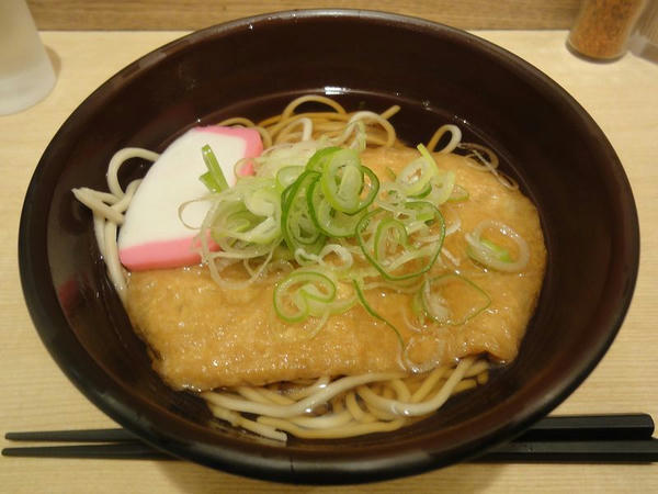きつねそば 410円