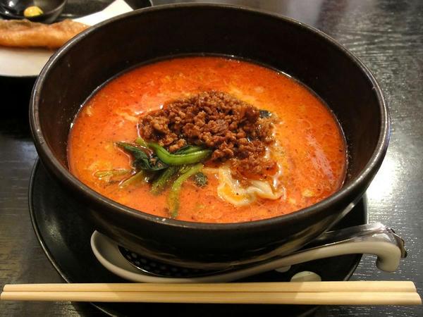 特製担々麺（激辛） 730円