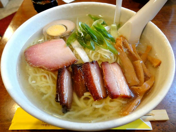 冷鯛（つめたい）らーめん 750円