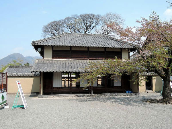東序