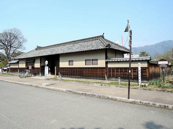旧白井家表門
