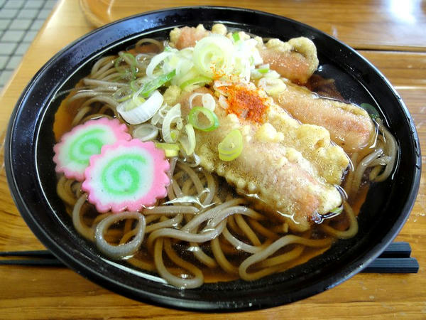 かけそば 250円 ＋ ソーセージ 100円