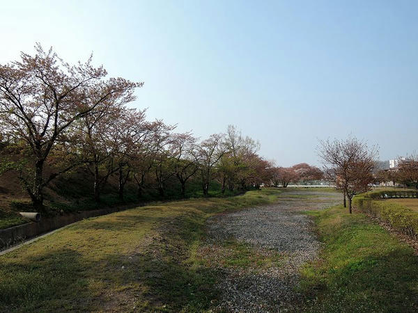 二の丸東側の外堀跡