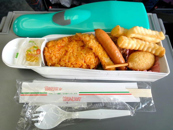 E5系はやぶさ弁当 1,150円 の中身