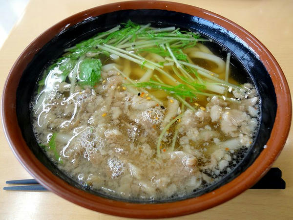 近江牛すじ肉ハリハリうどん 780円