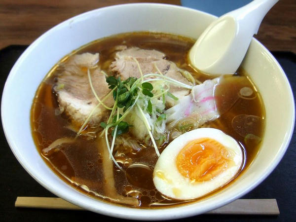 しょうゆ香娘めん 500円
