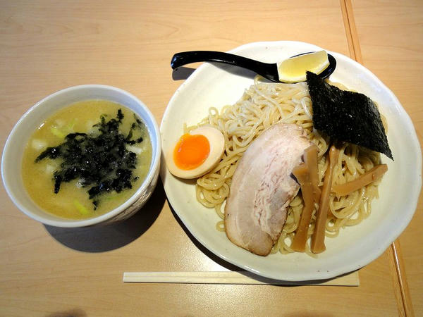 旨塩つけ麺 800円