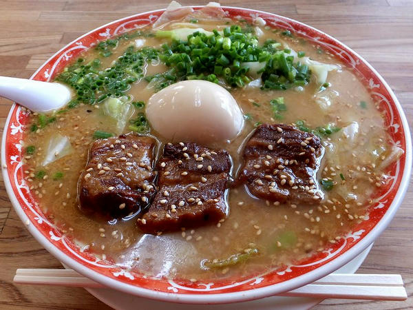 角煮ラーメン 880円