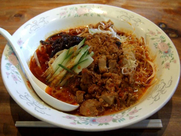 激辛冷やし担々麺 997円