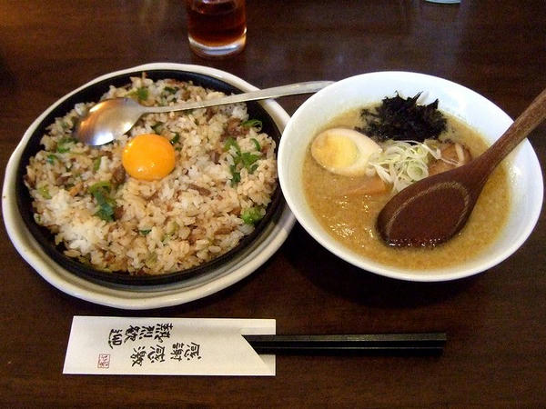 ミニラーメン 315円 ＋ 焼きめしセット 220円