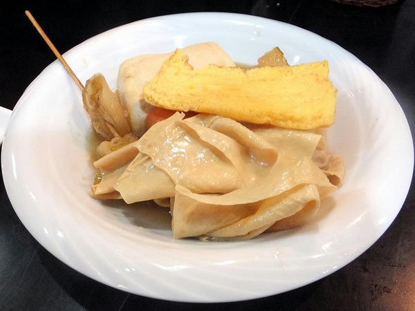 湯葉と厚焼き玉子、ネギなど