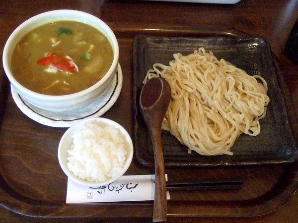夏野菜のつけ麺（カレー風味） 840円