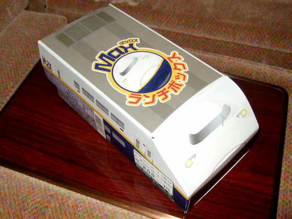 Maxランチボックスのパッケージ