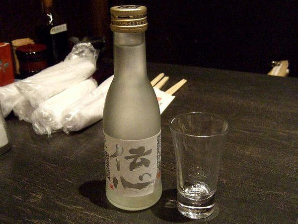伝心純米（180ml） 767円