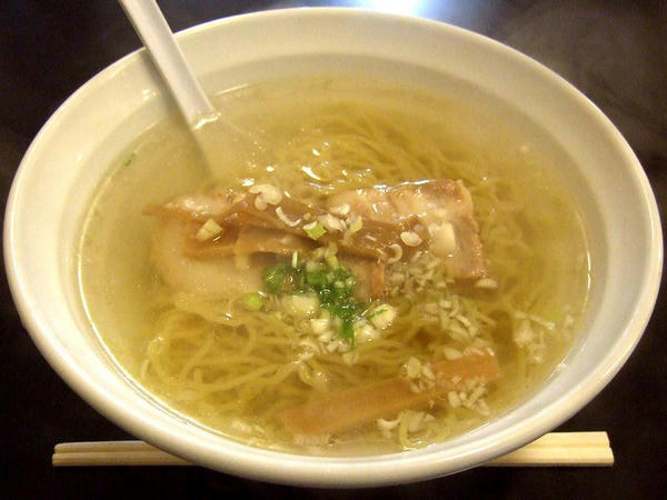 塩ラーメン 580円