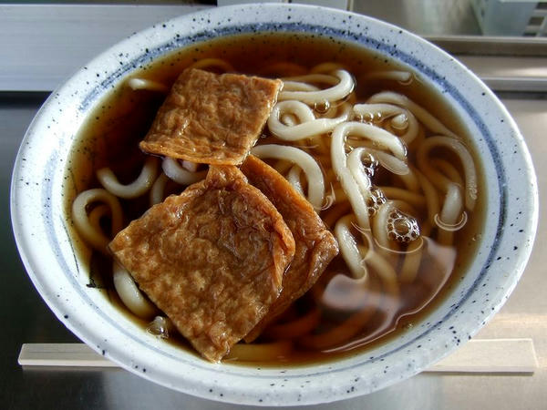 きつねうどん 300円