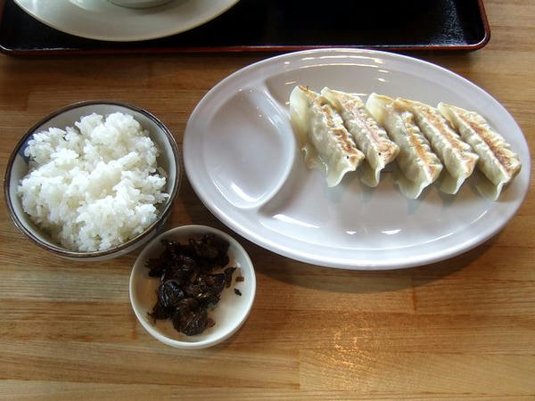 ギョーザセット（半ライス） 300円
