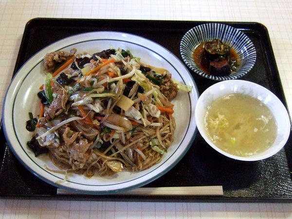 焼きそば 600円