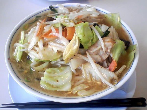 野菜ラーメン 800円