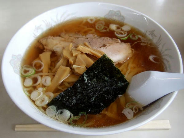 ラーメン 800円