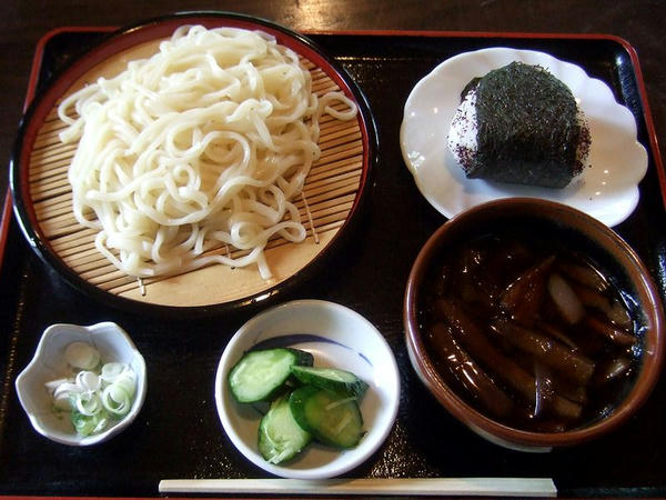 ちたけうどん（つけめん） 800円