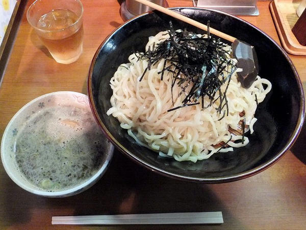濃厚煮干し（大） 860円