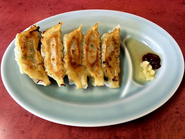 手作り餃子（5コ） 350円